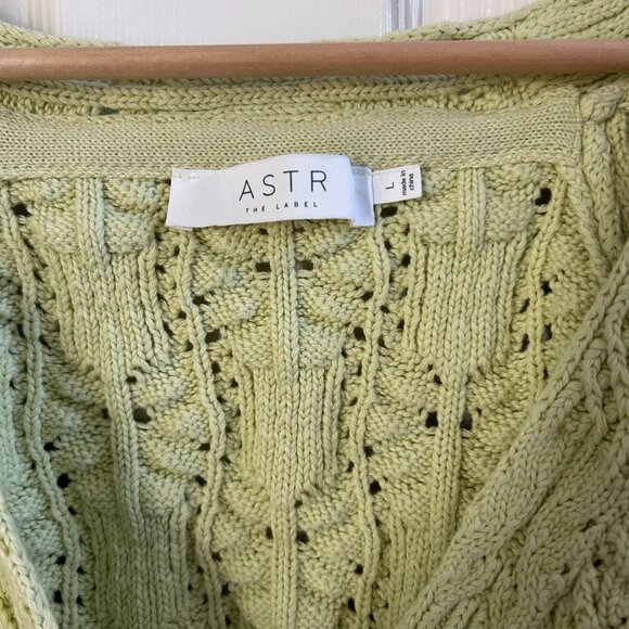 ASTR the label Women's Elowen Sweater SZL Puff Sleeve Soft Green Cottage - Picture 7 of 9